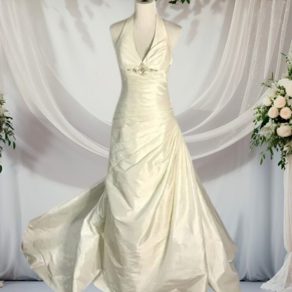 Pronovias Halter Neck Trumpet Ruched dress Size 10